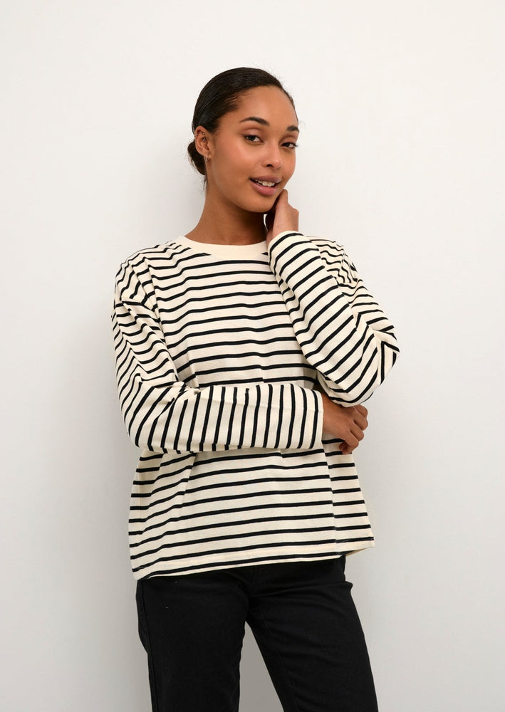 kaffe ladies drop shoulder black and white striped cotton long sleeved t-shirt Manitoba Canada