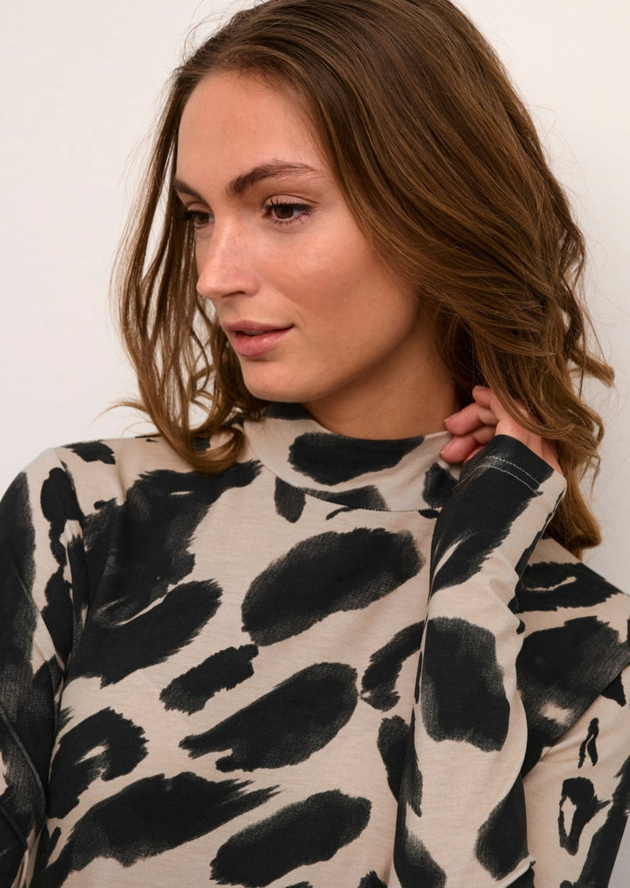 
            
                Load image into Gallery viewer, Kaffe ditte mock neck long sleeve stretch layering basic t-shirt top with large abstract brush stroke animal print Manitoba Canada
            
        