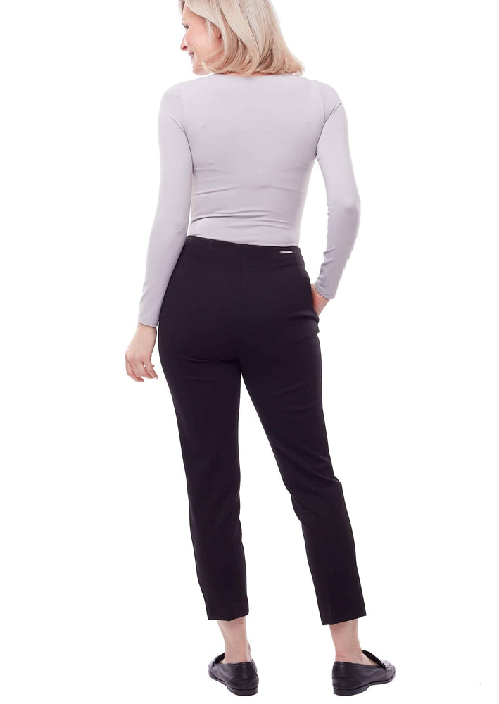 ILTM Black gigi ponte pull on comfortable smoothing tapered cropped dressy casual officewear stylish pant Manitoba Canada