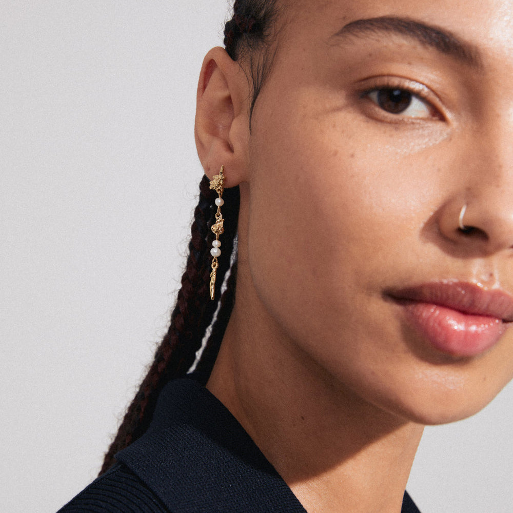 Constance Drop Earrings