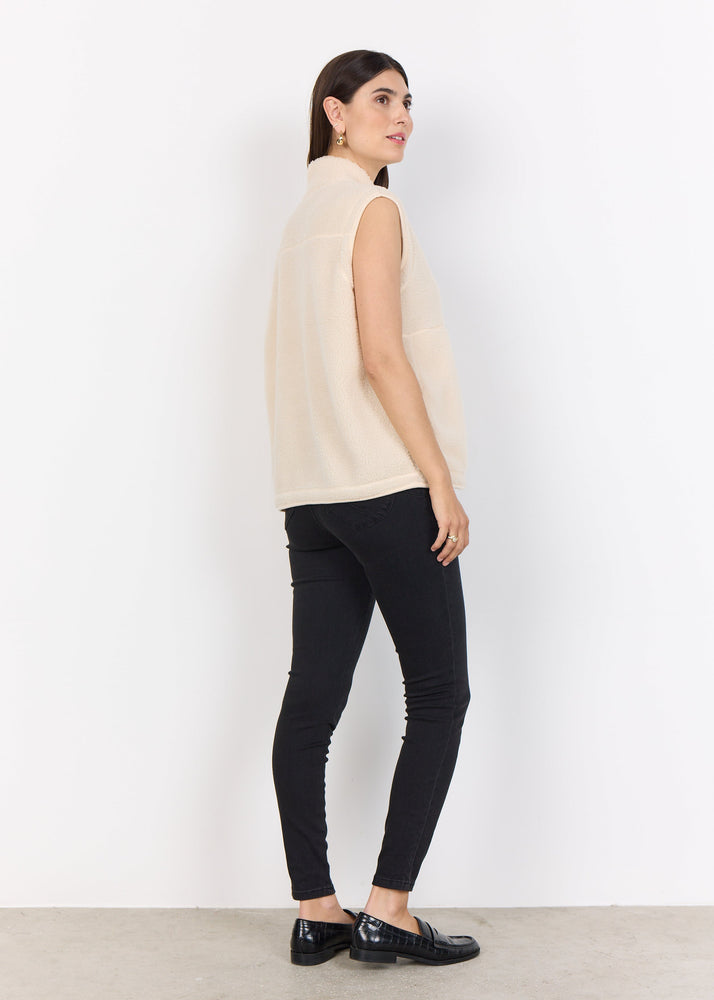 Onyx Sherpa Vest