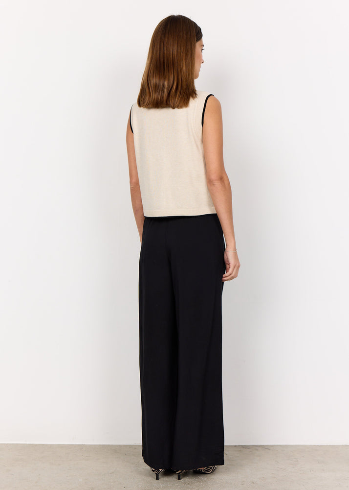 Dollie Contrast Trim Vest
