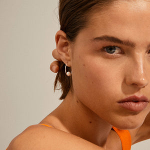Eline Pearl Hoop Earrings (Gold + Silver)