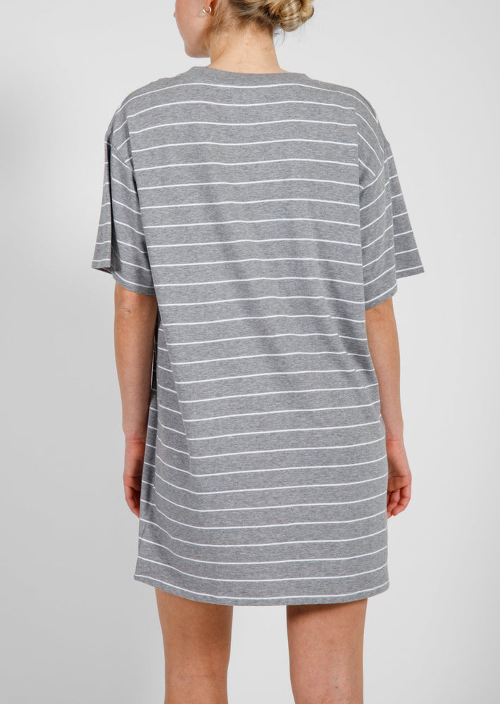 Brunette The Label oversized boxy t-shirt crew neck basic dress effortless summer casual Manitoba Canada