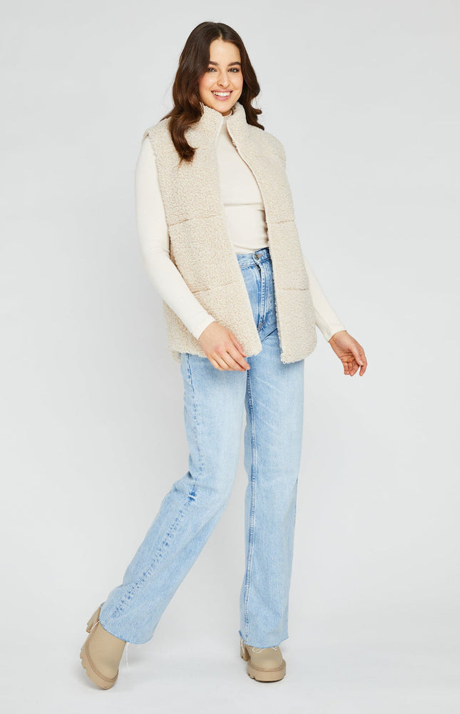 Darcy Vest
