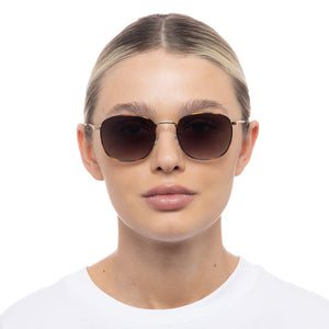 
            
                Load image into Gallery viewer, womens unisex square frame neptune deux le specs bright gold tort sunglasses Manitoba Canada
            
        