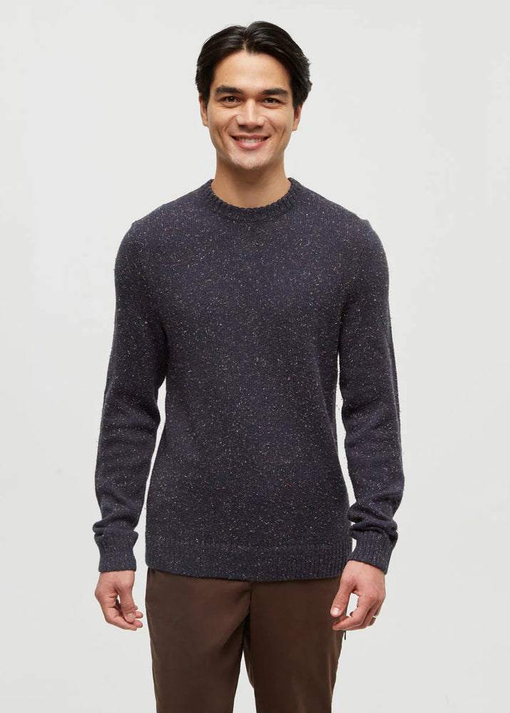 Crew neck sweater, crew sweater, contrasting, organic cotton, yarn knit, mens sweaters, Winnipeg, Manitoba, Canada, Ten Tree, 10 Tree