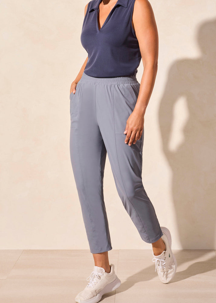 Technical Pull on Crop Pant