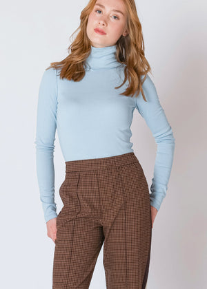 Sia Turtleneck