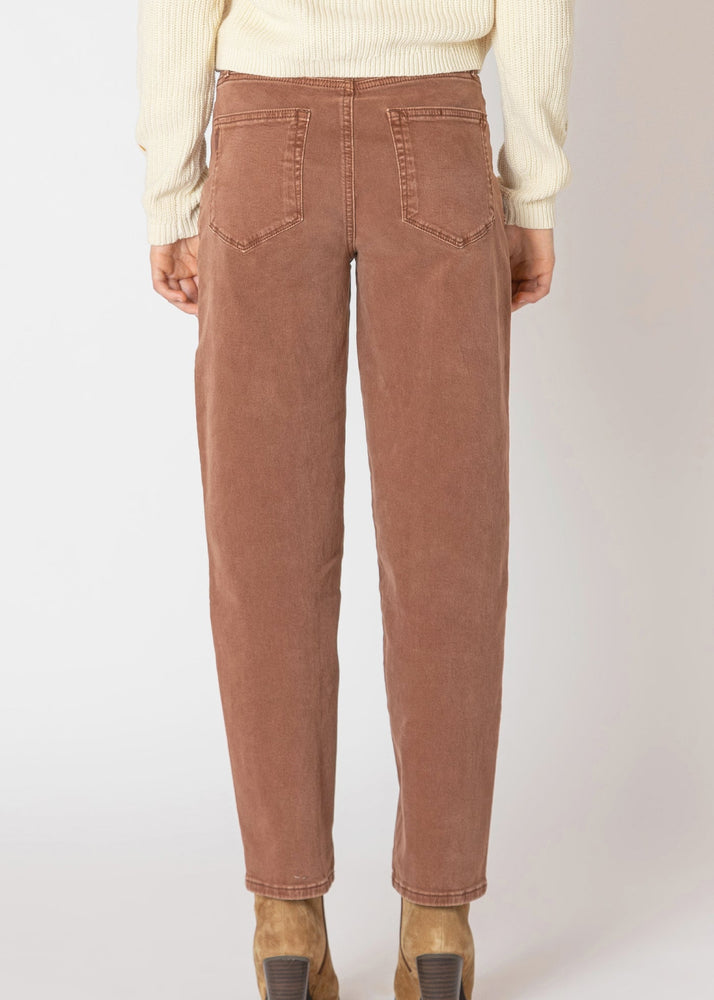 Brunette Barrel Leg Pant