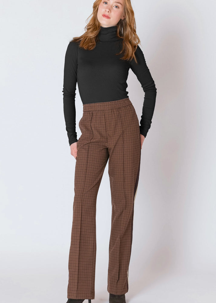 Sia Turtleneck