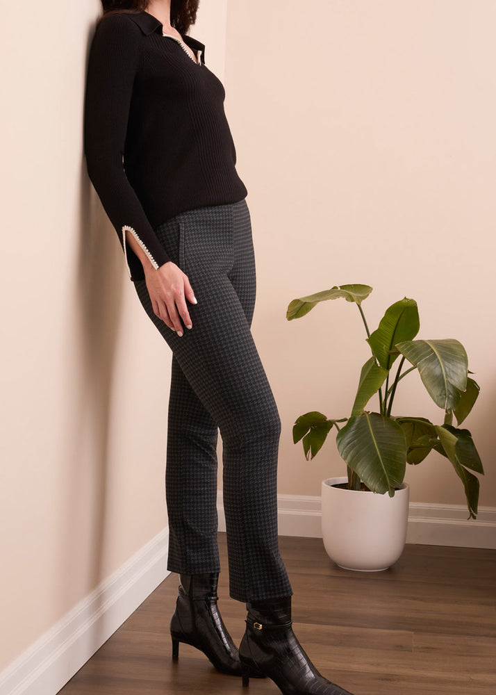 Addie Pull on Plaid Ankle Pants