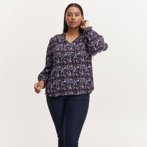 
            
                Load image into Gallery viewer, Fransa plus winter floral soft viscose blouse
            
        
